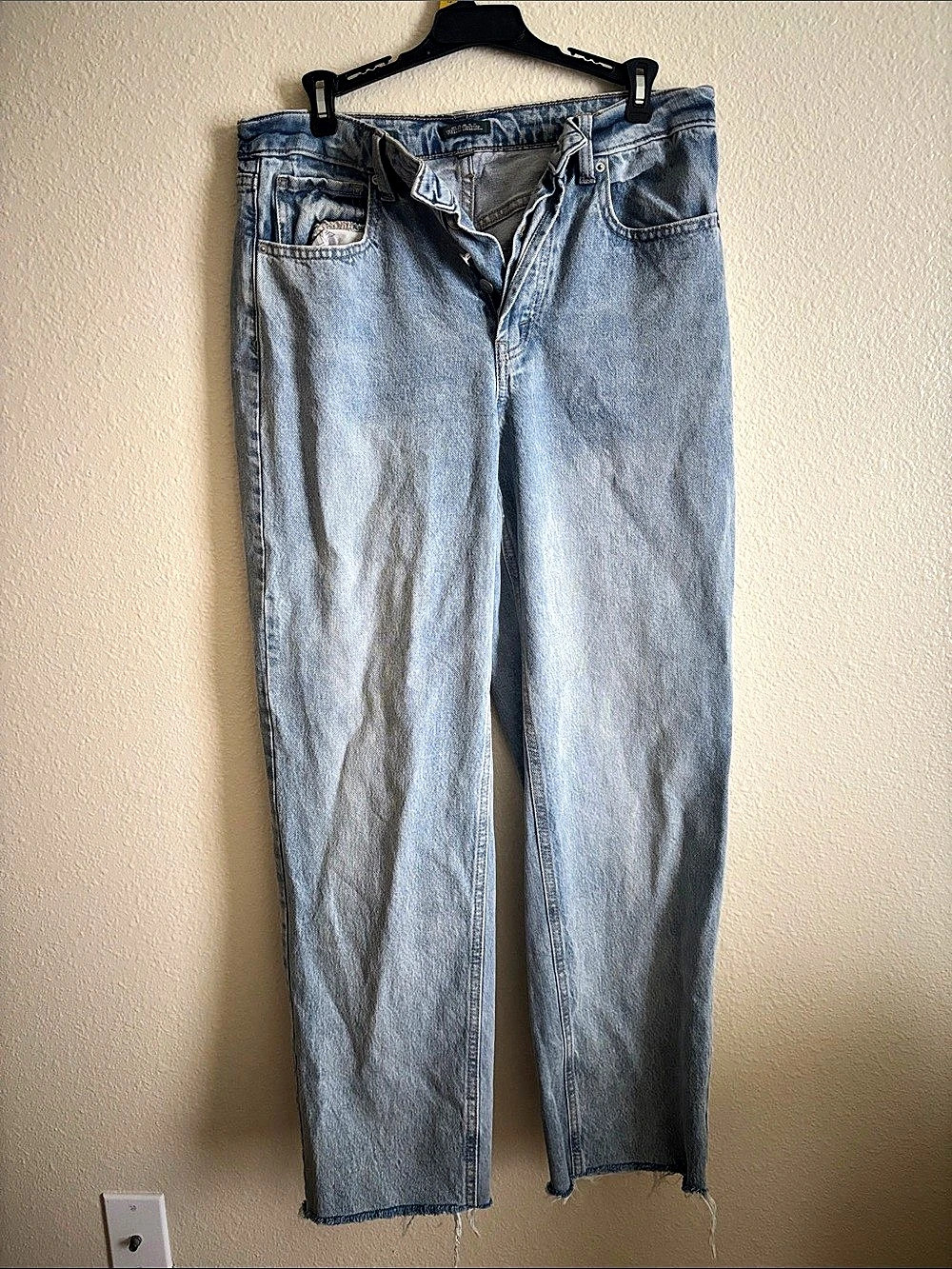 Wild Fable High-Rise Straight Leg Button Fly Jeans Straight Leg Blue Jeans S8